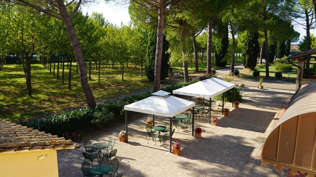 Hotel La Torretta Assisi Luaran gambar