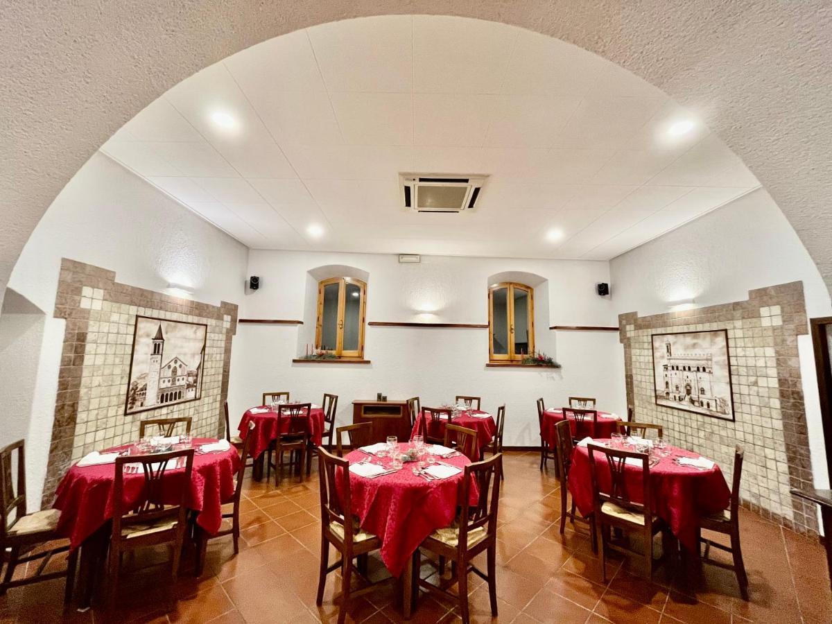 Hotel La Torretta Assisi Luaran gambar