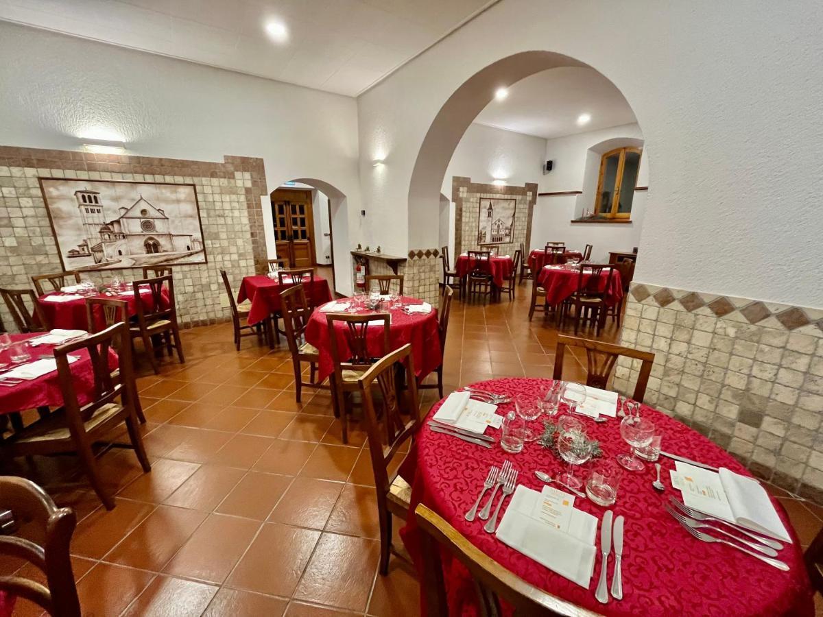 Hotel La Torretta Assisi Luaran gambar
